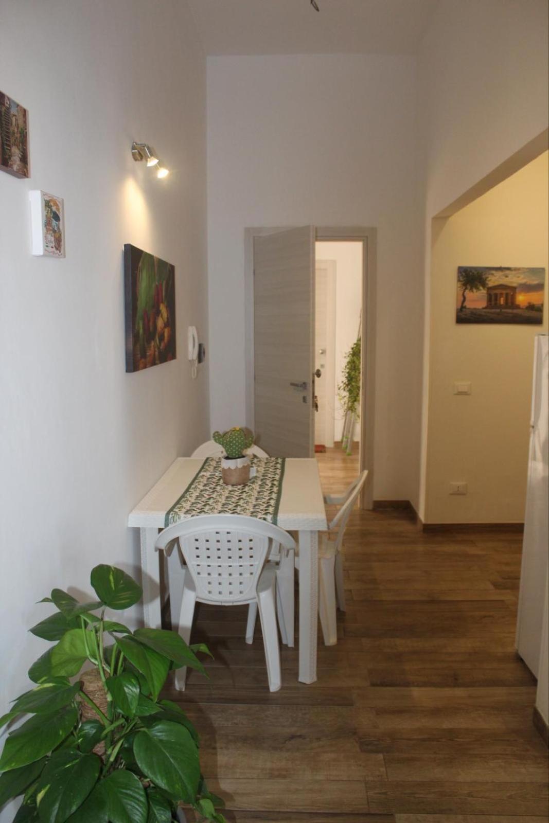 Annale Apartment Marsala Bagian luar foto