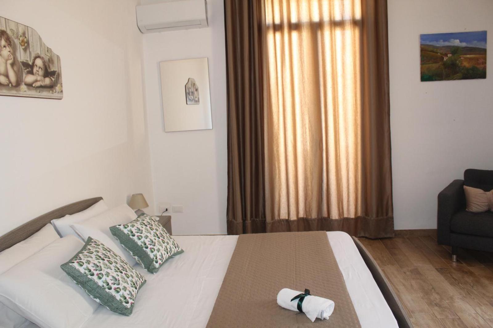 Annale Apartment Marsala Bagian luar foto