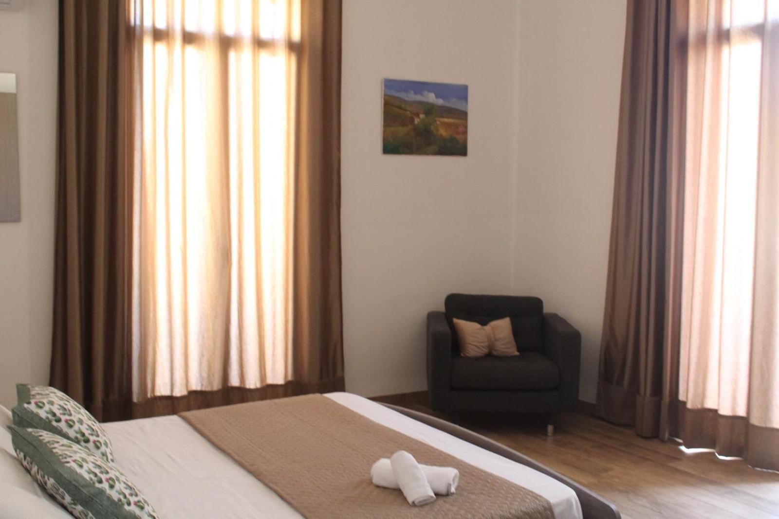 Annale Apartment Marsala Bagian luar foto